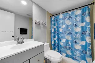 605 Oaks Dr, Pompano Beach, FL 33069 - Photo 13