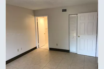 18224 Mediterranean Blvd #2-17, Miami, FL 33015 - Photo 19