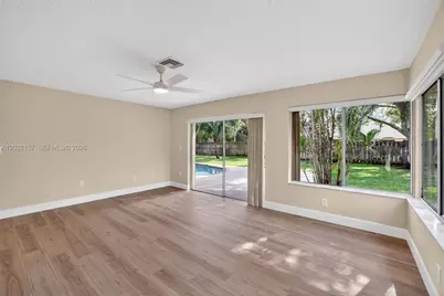 1660 NW 94th Ave, Plantation, FL 33322 - Photo 27