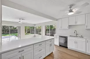 1660 NW 94th Ave, Plantation, FL 33322 - Photo 21