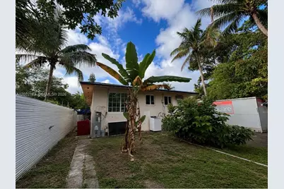 160 NW 45th St, Miami, FL 33127 - Photo 11