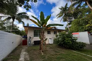 160 NW 45th St, Miami, FL 33127 - Photo 11