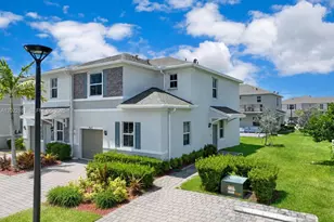 763 SE 17th St, Homestead, FL 33034 - Photo 1