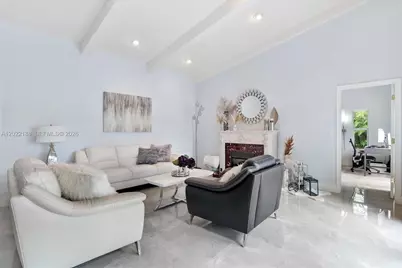 1001 SW 93rd Ave, Plantation, FL 33324 - Photo 13