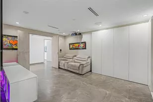 17111 Biscayne Blvd, North Miami Beach, FL 33160 - Photo 23