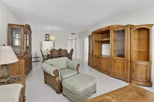 1817 S Ocean Dr, Hallandale Beach, FL 33009 - Photo 17