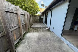 1309 NW 8th Ave, Fort Lauderdale, FL 33311 - Photo 9