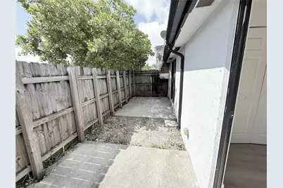 1309 NW 8th Ave, Fort Lauderdale, FL 33311 - Photo 17