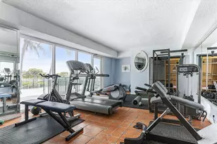 9195 NE Collins Ave, Surfside, FL 33154 - Photo 27