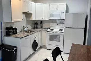 2240 Simms St, Hollywood, FL 33020 - Photo 3