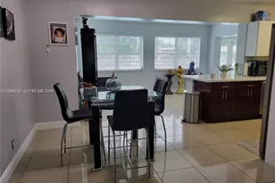 6930 SW 12th St, Pembroke Pines, FL 33023 - Photo 9