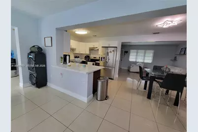 6930 SW 12th St, Pembroke Pines, FL 33023 - Photo 11