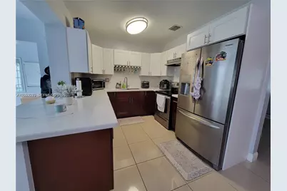 6930 SW 12th St, Pembroke Pines, FL 33023 - Photo 3