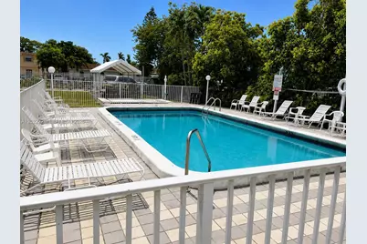 2839 Taylor St #8, Hollywood, FL 33020 - Photo 5