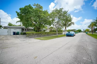 9921 SW 165th Ter, Miami, FL 33157 - Photo 35