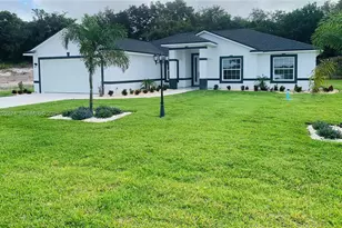120 Clinton Ave, Lake Placid, FL 33852 - Photo 1