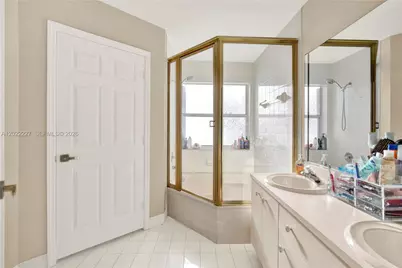 8357 SW 162nd Ct, Miami, FL 33193 - Photo 23