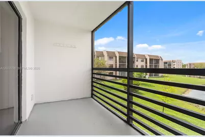 10130 Sunrise Lakes Blvd #210, Sunrise, FL 33322 - Photo 29