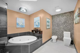 6001 N Ocean Dr, Hollywood, FL 33019 - Photo 23