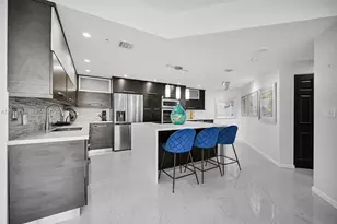 6001 N Ocean Dr, Hollywood, FL 33019 - Photo 11