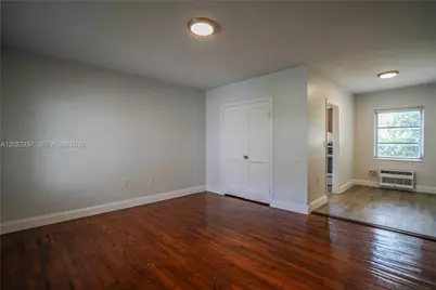 433 NE 82nd St #5, Miami, FL 33138 - Photo 5