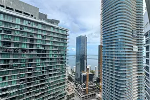 60 SW 13th St, Miami, FL 33130 - Photo 11