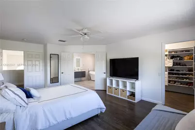 2517 Hunters Run Way, Weston, FL 33327 - Photo 13