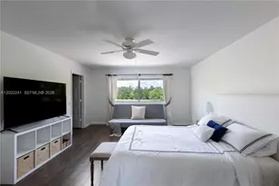 2517 Hunters Run Way, Weston, FL 33327 - Photo 11