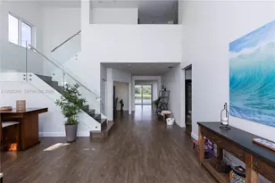 2517 Hunters Run Way, Weston, FL 33327 - Photo 1