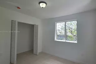 829 SW 3rd St, Miami, FL 33130 - Photo 13