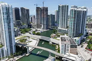 31 SE 5th St, Miami, FL 33131 - Photo 75