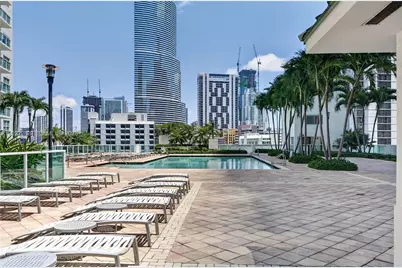 31 SE 5th St #203, Miami, FL 33131 - Photo 69