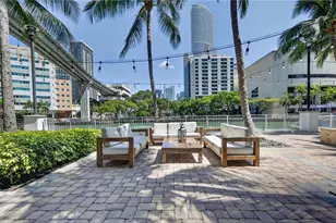 31 SE 5th St, Miami, FL 33131 - Photo 41