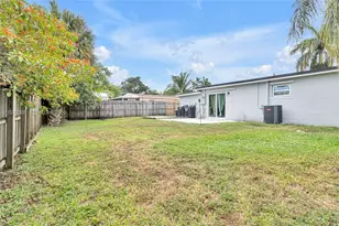 5630 SW 37 Ct, Davie, FL 33314 - Photo 11
