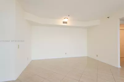 3610 Yacht Club Dr #511, Aventura, FL 33180 - Photo 3