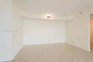 3610 Yacht Club Dr, Aventura, FL 33180 - Photo 3