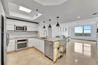 2641 N Flamingo Rd #603N, Sunrise, FL 33323 - Photo 9