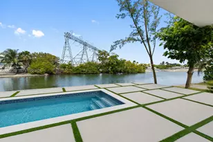 201 NW 14th Way, Dania Beach, FL 33004 - Photo 15