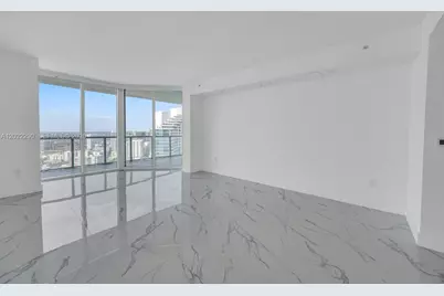 1900 N Bayshore Dr #3716, Miami, FL 33132 - Photo 7