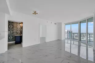 1900 N Bayshore Dr, Miami, FL 33132 - Photo 9