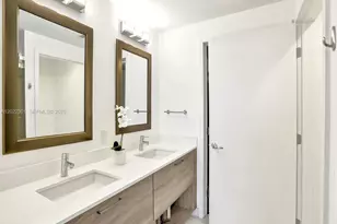 16385 N Biscayne Blvd, North Miami Beach, FL 33160 - Photo 11