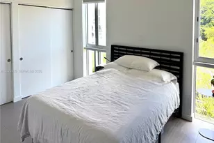 720 NE 62nd St, Miami, FL 33138 - Photo 9