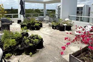 720 NE 62nd St, Miami, FL 33138 - Photo 15