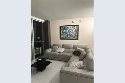 92 SW 3rd St #3703, Miami, FL 33130 - Photo 13