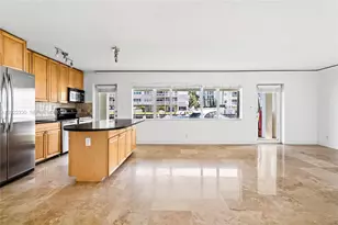 2881 NE 32nd St, Fort Lauderdale, FL 33306 - Photo 5