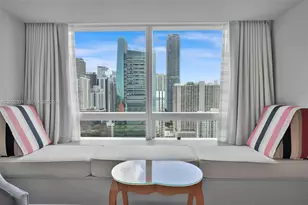 1435 Brickell Ave, Miami, FL 33131 - Photo 7