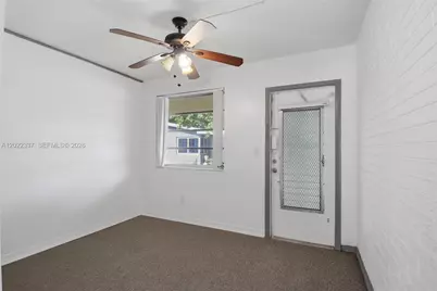 26 NW 170th St #26, North Miami Beach, FL 33169 - Photo 7