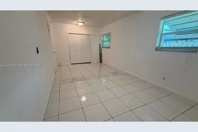 3610 SW 39th Ave, West Park, FL 33023 - Photo 5