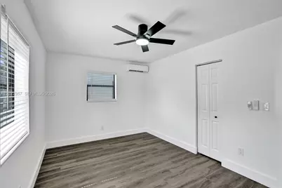 733 NW 15th Ter, Fort Lauderdale, FL 33311 - Photo 15