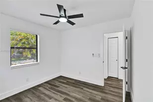 733 NW 15th Terrace, Fort Lauderdale, FL 33311 - Photo 9